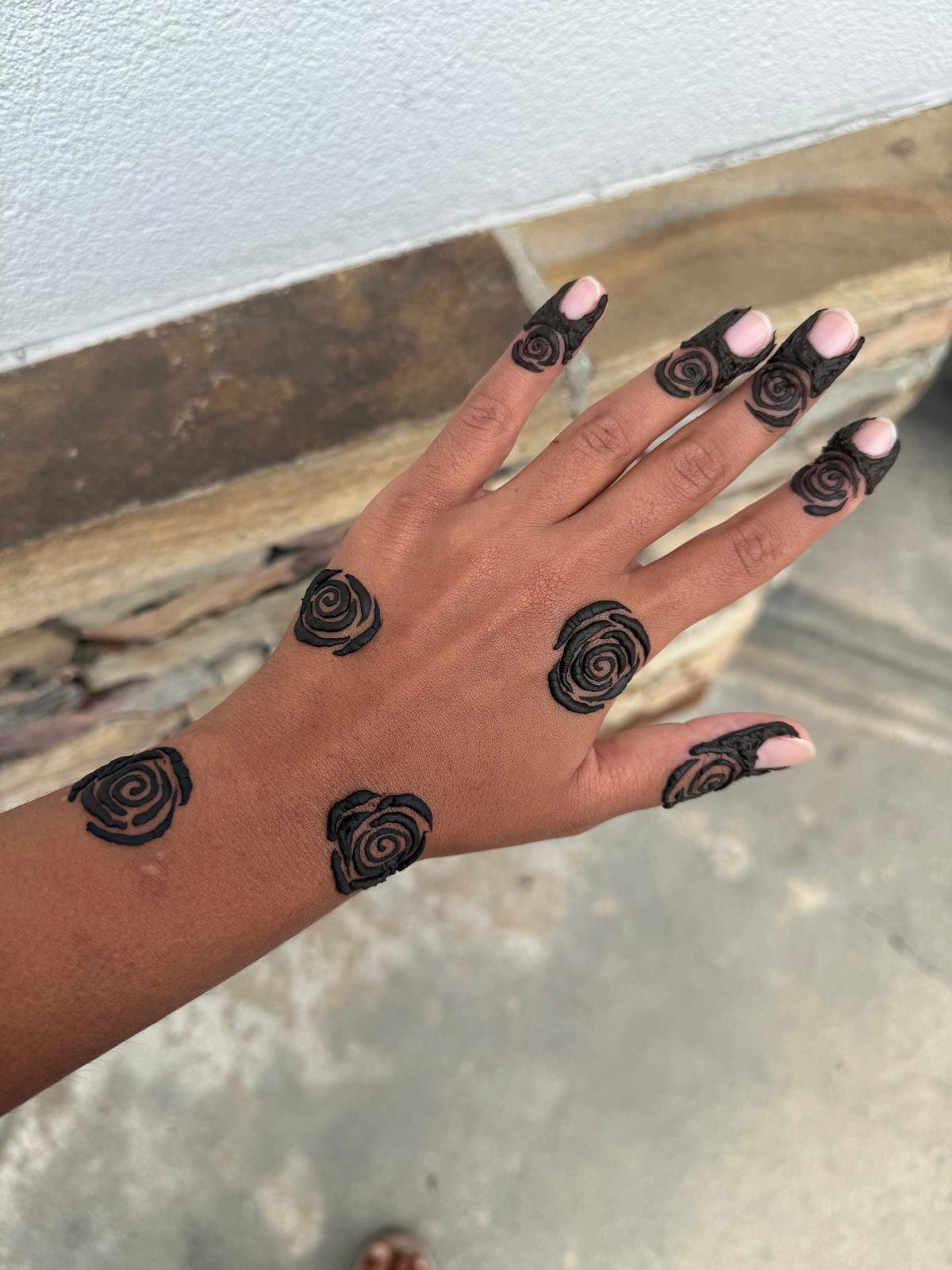 Maham Henna design 04