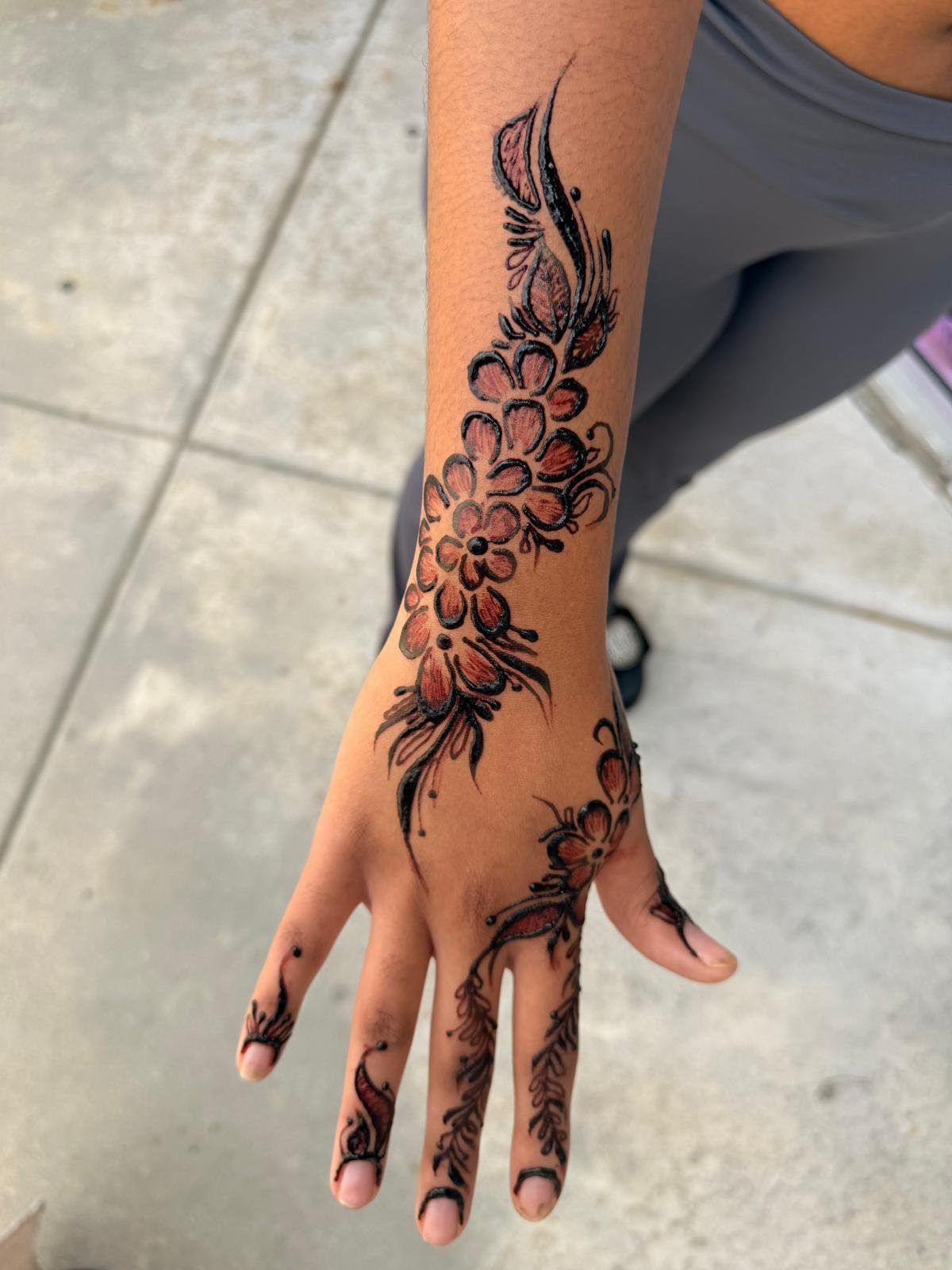Maham Henna artwork