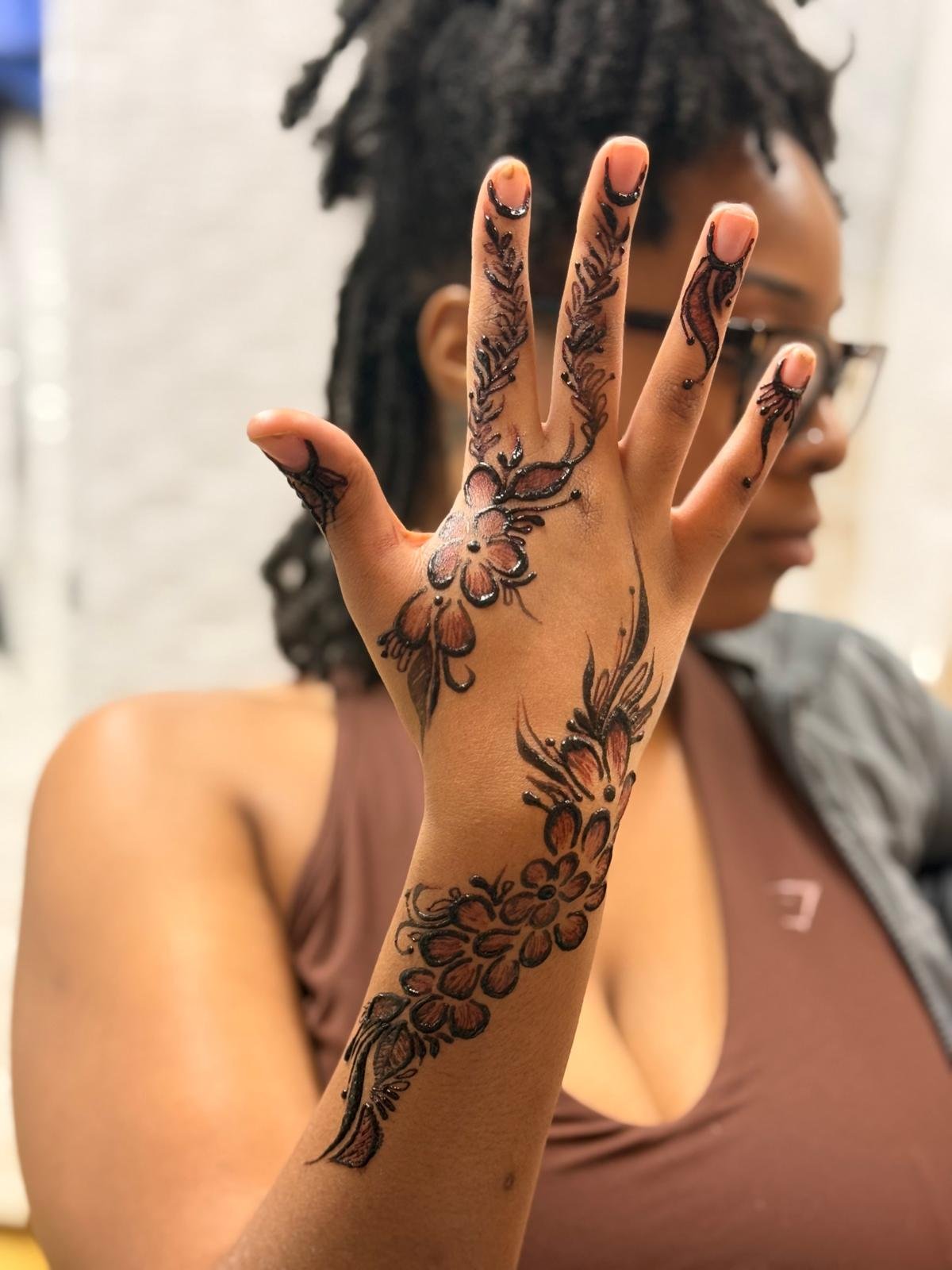 Maham Henna design 02